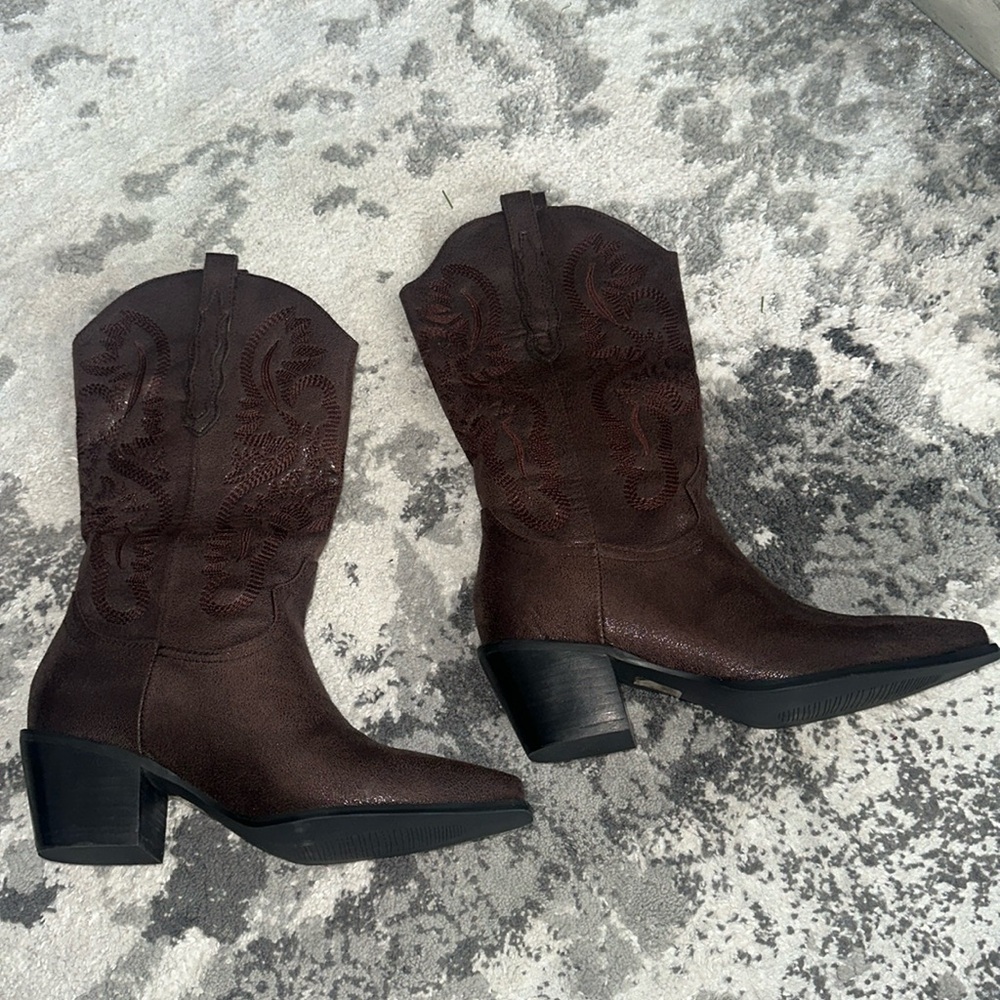 Brown cowboy boots